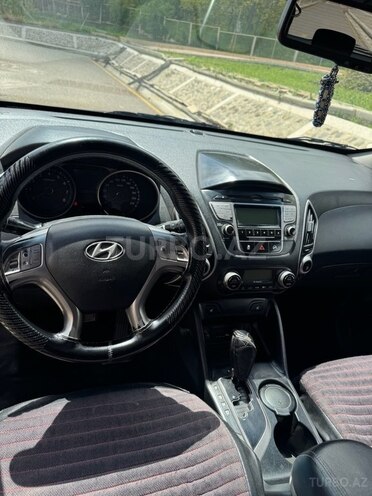 Hyundai ix35 2010, 293,000 km - 2.4 l - Naxçıvan