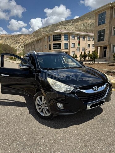 Hyundai ix35 2010, 293,000 km - 2.4 l - Naxçıvan
