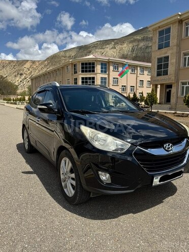 Hyundai ix35 2010, 293,000 km - 2.4 l - Naxçıvan
