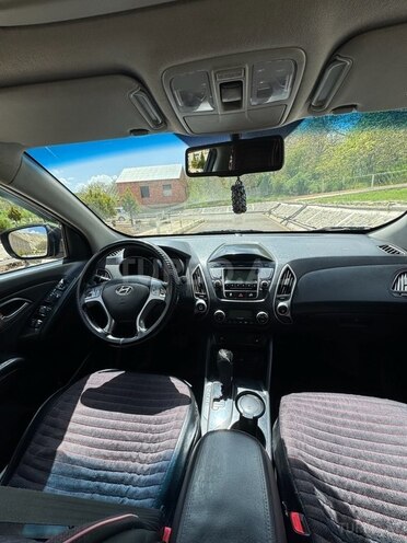 Hyundai ix35 2010, 293,000 km - 2.4 l - Naxçıvan