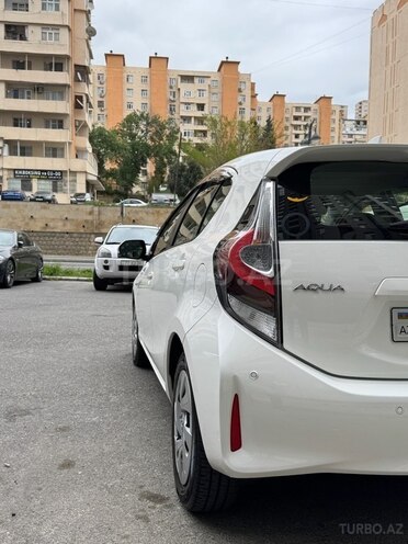 Toyota Aqua 2019, 100,050 km - 1.5 л - Bakı