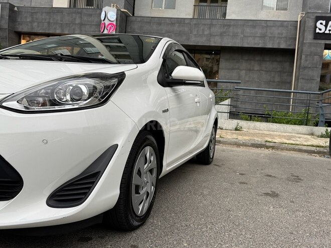 Toyota Aqua 2019, 100,050 km - 1.5 л - Bakı