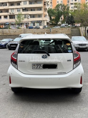 Toyota Aqua 2019, 100,050 km - 1.5 л - Bakı
