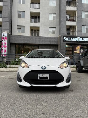 Toyota Aqua 2019, 100,050 km - 1.5 л - Bakı