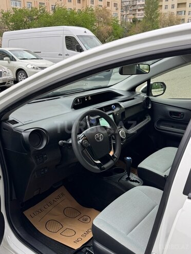 Toyota Aqua 2019, 100,050 km - 1.5 л - Bakı