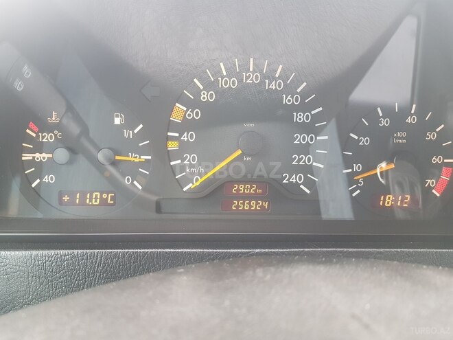 Mercedes C 180 1998, 260,000 km - 1.8 l - Bakı