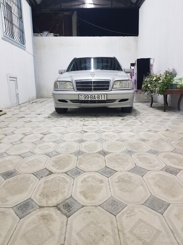 Mercedes C 180 1998, 260,000 km - 1.8 l - Bakı