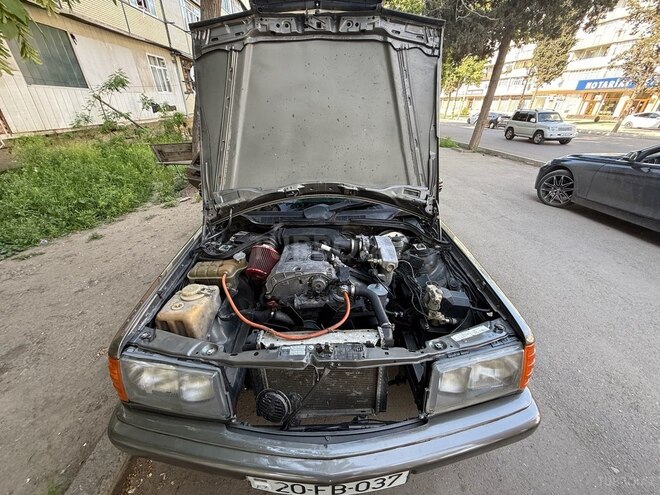 Mercedes 190 1992, 450,000 km - 2.0 l - Gəncə