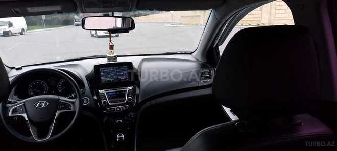 Hyundai Accent 2015, 143,000 km - 1.6 l - Bakı