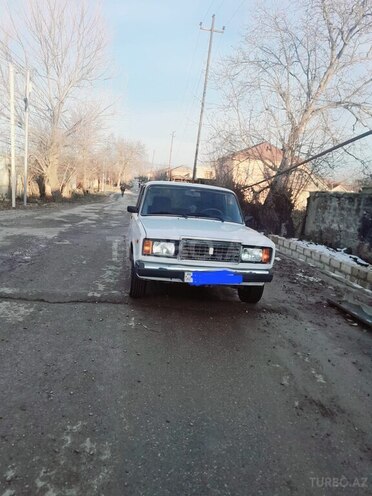 LADA (VAZ) 2107 2005, 91,785 km - 1.6 l - Quba