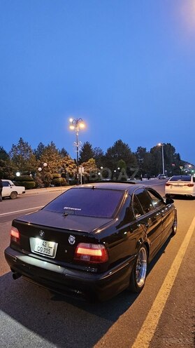 BMW 525 2003, 250,000 km - 2.5 l - Masallı