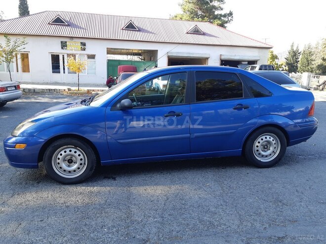 Ford Focus 2003, 350,000 km - 2.0 l - Zaqatala