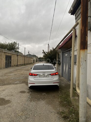 Hyundai Avante 2015, 146,000 km - 1.6 л - Bakı