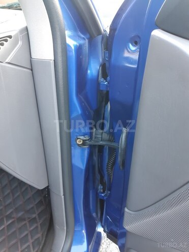 Ford Focus 2003, 350,000 km - 2.0 l - Zaqatala
