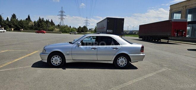 Mercedes C 240 1999, 324,567 km - 2.4 л - Tovuz