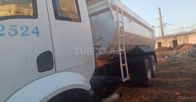 Ford Cargo 2008, 300,000 km - 7.5 l - Mingəçevir