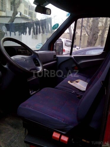 Mercedes Sprinter 208 1999, 310,000 km - 2.3 l - Sumqayıt