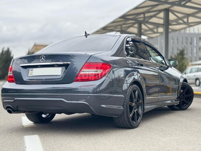 Mercedes C 250 2014, 183,000 km - 1.8 л - Bakı