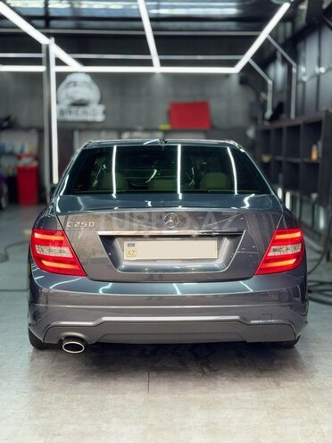 Mercedes C 250 2014, 183,000 km - 1.8 л - Bakı