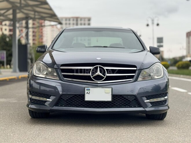 Mercedes C 250 2014, 183,000 km - 1.8 л - Bakı