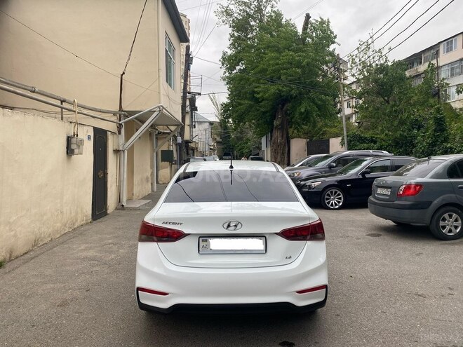Hyundai Accent 2019, 155,000 km - 1.6 л - Bakı