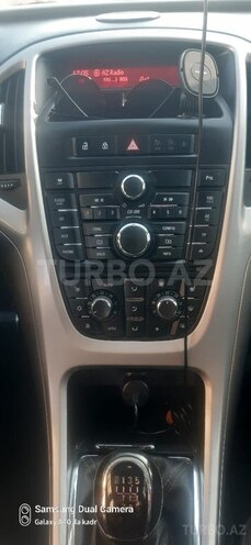 Opel Astra 2013, 209,000 km - 1.4 l - Ucar
