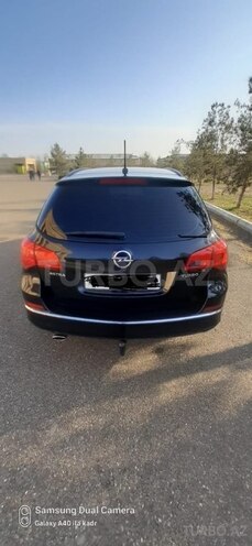 Opel Astra 2013, 209,000 km - 1.4 l - Ucar