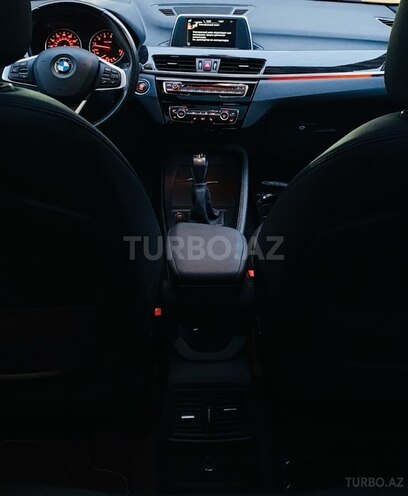 BMW X1 2016, 81,000 km - 2.0 l - Bakı