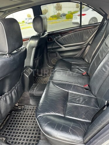 Mercedes E 240 2001, 370,149 km - 2.4 l - Bakı