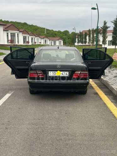 Mercedes E 230 1997, 253,000 km - 2.3 l - Şabran