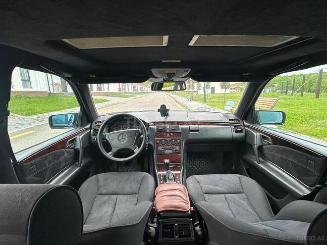 Mercedes E 230 1997, 253,000 km - 2.3 l - Şabran