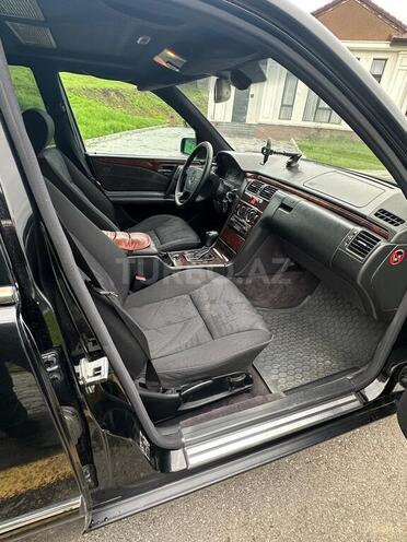 Mercedes E 230 1997, 253,000 km - 2.3 l - Şabran