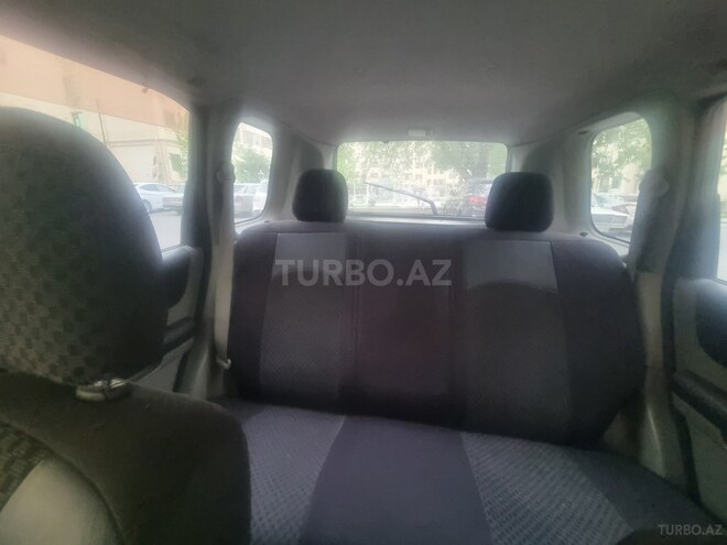 Nissan X-Trail 2002, 220,000 km - 2.0 л - Qazax