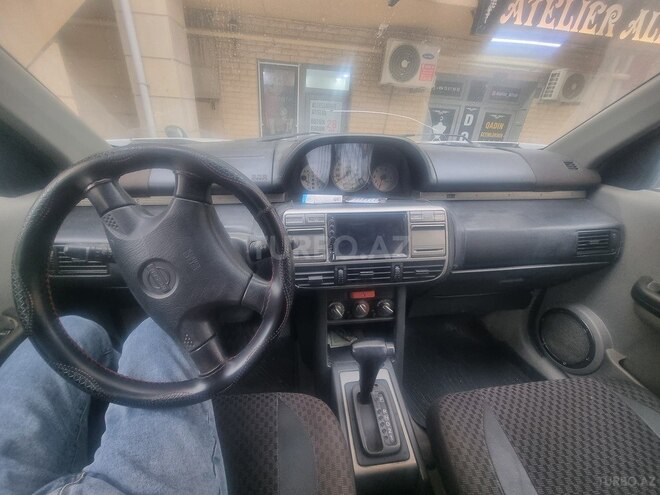 Nissan X-Trail 2002, 220,000 km - 2.0 л - Qazax