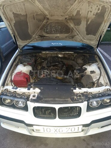 BMW 318 1991, 450,000 km - 1.8 l - Bakı