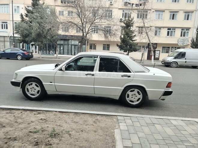 Mercedes 190 1991, 345,000 km - 2.0 l - Sumqayıt