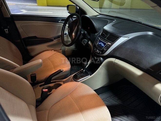 Hyundai Accent 2016, 133,000 km - 1.6 l - Bakı