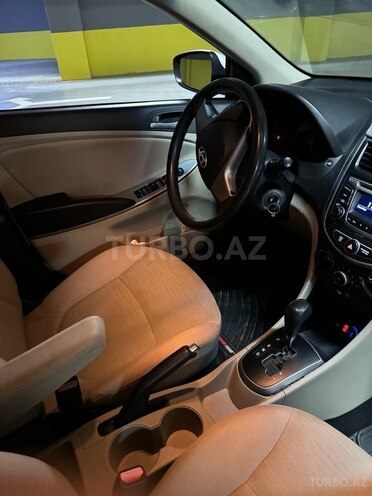 Hyundai Accent 2016, 133,000 km - 1.6 l - Bakı