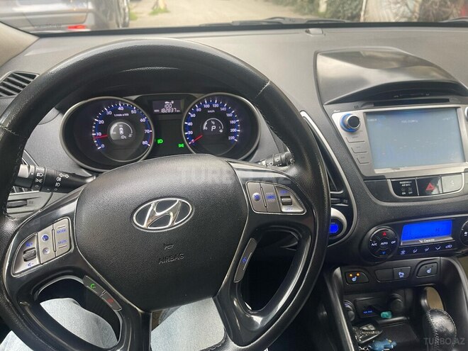 Hyundai ix35 2013, 183,000 km - 2.0 l - Bakı