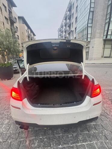 BMW 520 2015, 210,000 km - 2.0 l - Bakı