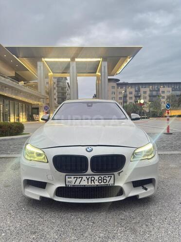 BMW 520 2015, 210,000 km - 2.0 l - Bakı