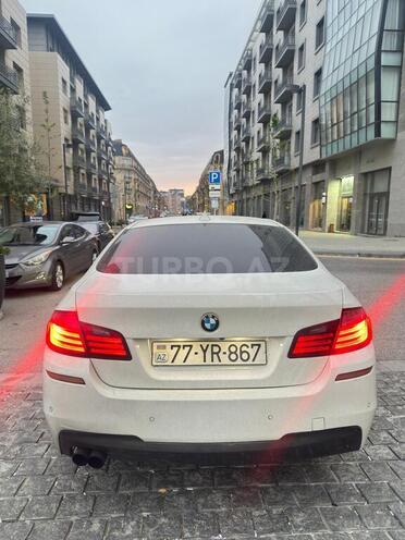 BMW 520 2015, 210,000 km - 2.0 l - Bakı