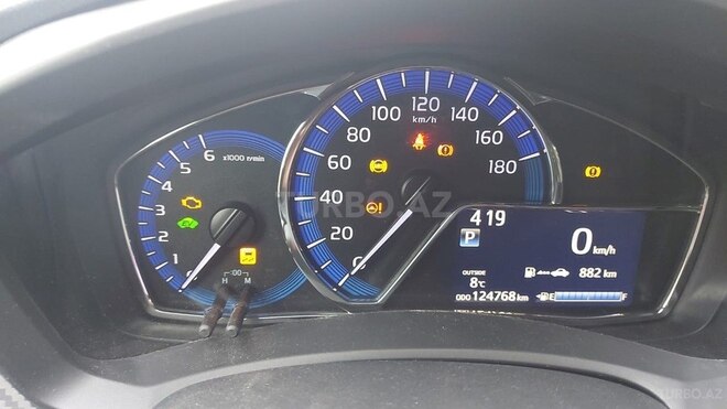 Toyota Corolla Fielder 2019, 141,000 km - 1.5 л - Bakı