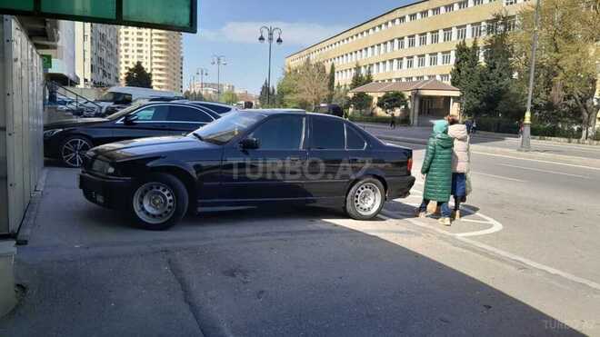 BMW 320 1992, 400,000 km - 2.0 л - Bakı