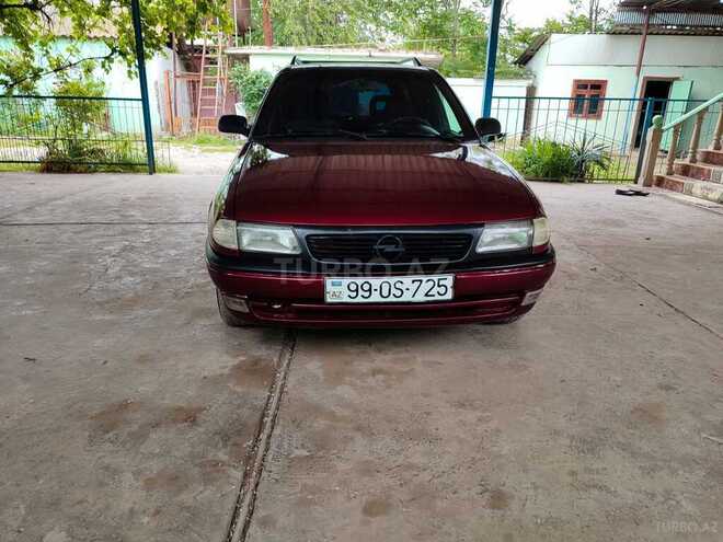 Opel Astra 1997, 574,267 km - 1.6 l - Saatlı