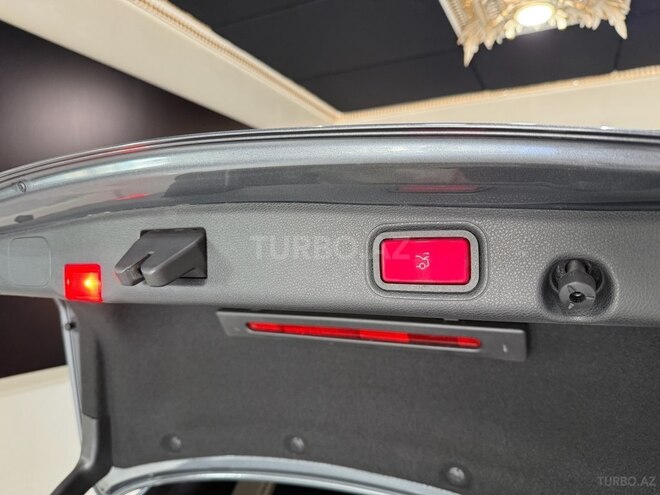 Mercedes E 220 d 2016, 249,500 km - 2.2 l - Bakı