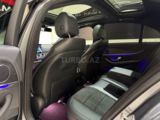 Mercedes E 220 d 2016, 249,500 km - 2.2 l - Bakı