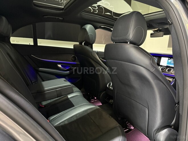 Mercedes E 220 d 2016, 249,500 km - 2.2 l - Bakı