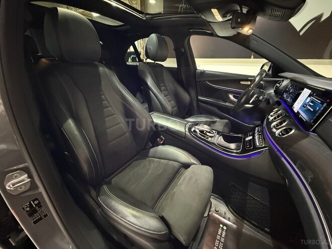 Mercedes E 220 d 2016, 249,500 km - 2.2 l - Bakı
