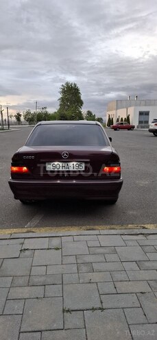 Mercedes C 200 1997, 258,000 km - 2.0 l - Tovuz